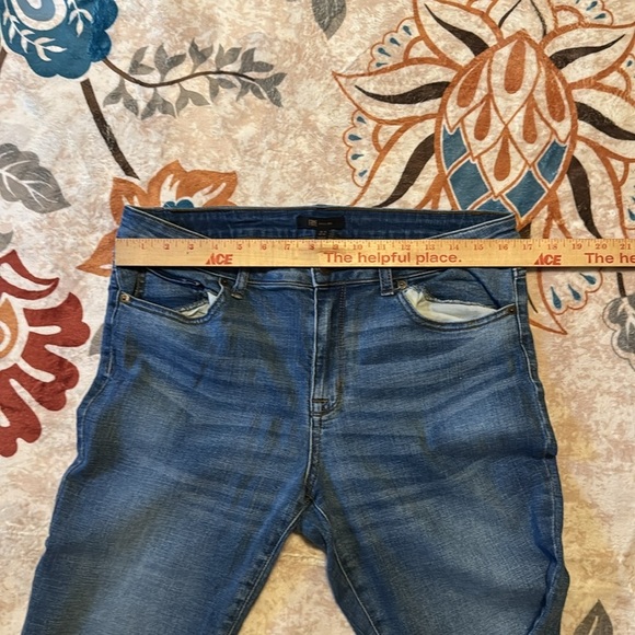 Frye Classic Blue Denim Jeans - Picture 4 of 8